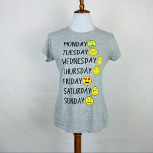 Emoji Days of the week grey short sleeve t-shirt L